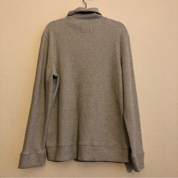 EXPRESS Gray Waffle Knit Turtleneck Sweater Men Size Large - Picture 6 of 6